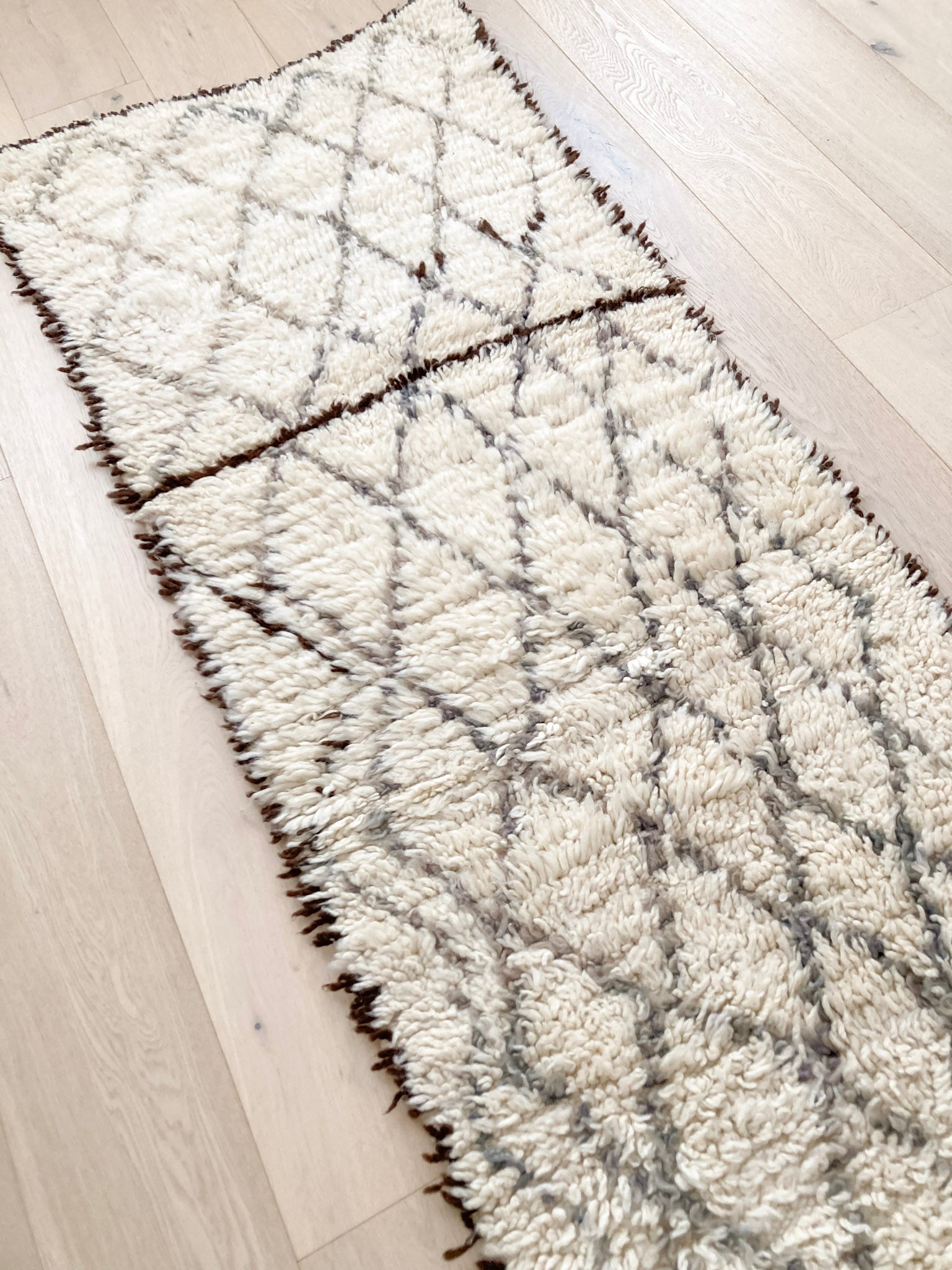 Azilal runner | OUNA