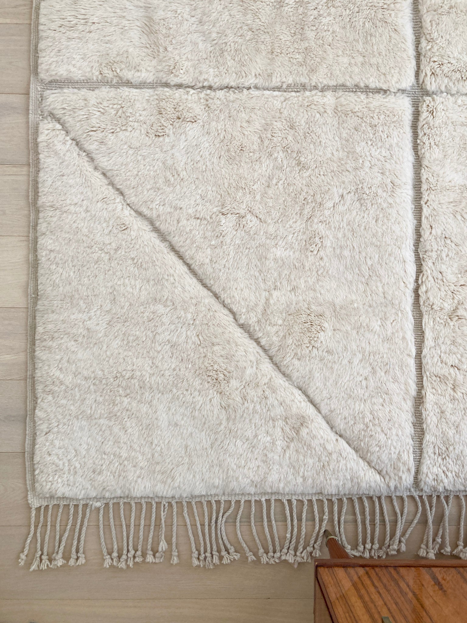 FRAGMENTS | 205 x 300 cm - stock sale