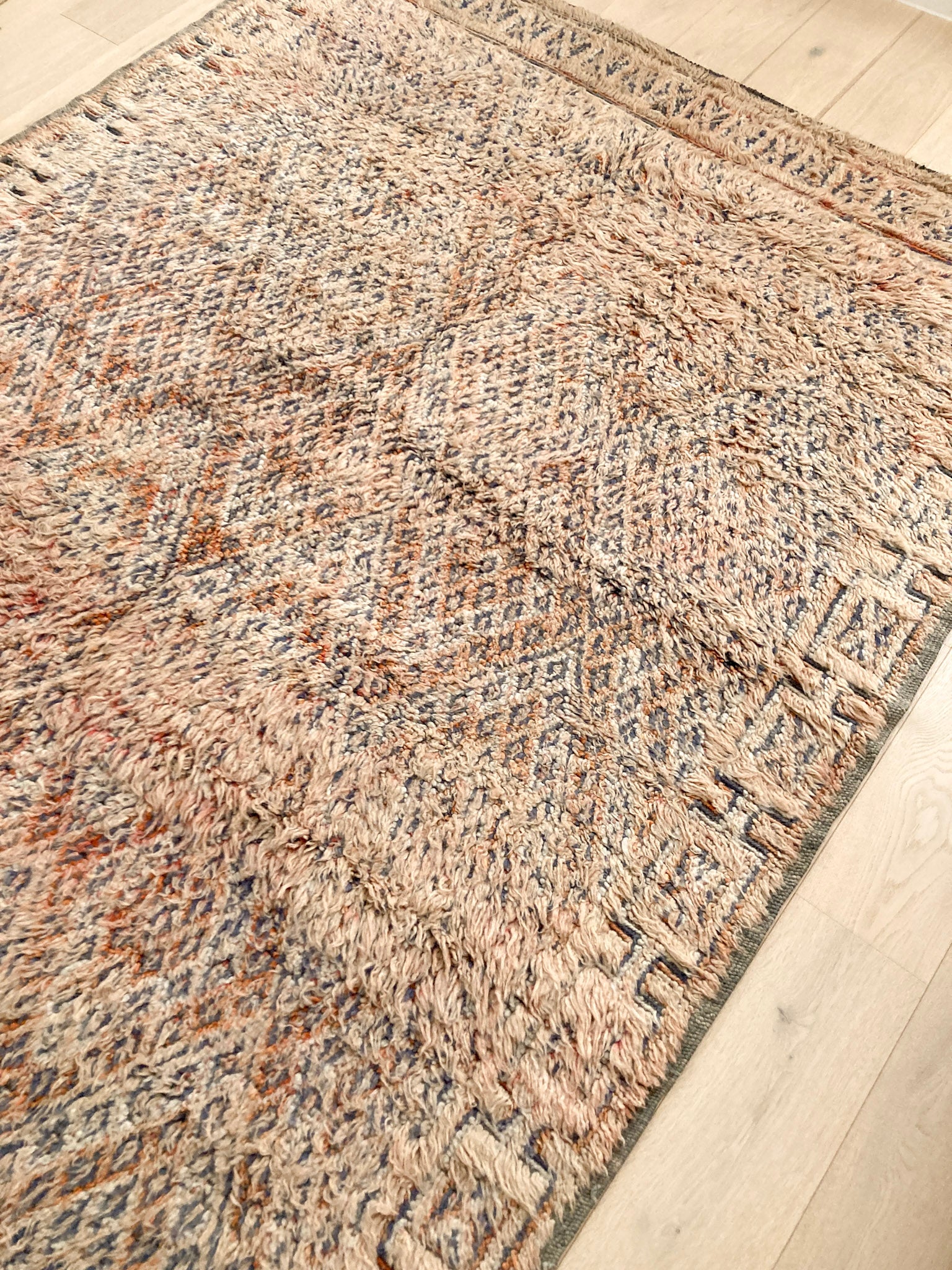 vintage Beni Mguild | HANA